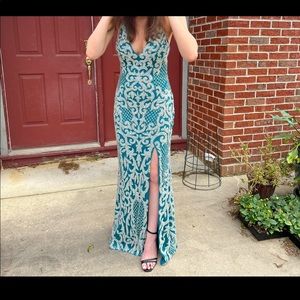 Teal Primavera prom dress! Good condition worn twice! Size 2